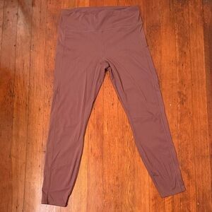 Vuori Chestnut Stride Leggings- M